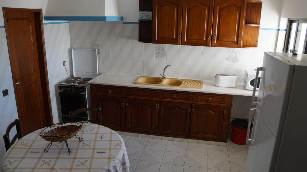 Apartamentos E Quartos Atalaia Sagres Zimmer foto